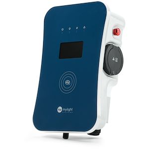 ML1P7KAC11 - Mylight MySmartCharger, la borne qui vous récompense chaque week-end (1,4-7,4 kW)
